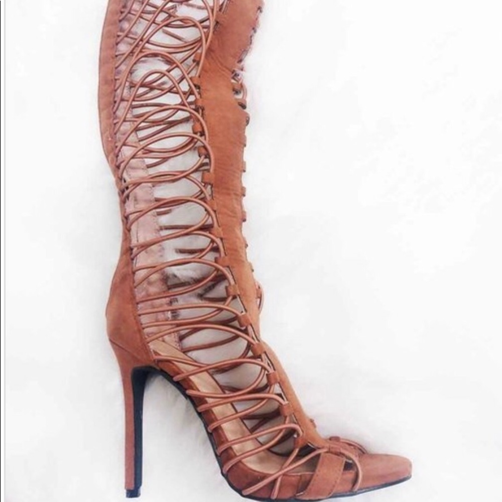 Cute Sandals Boots! Email IBBYGS@yahoo.com